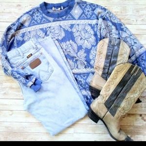 5/$22 floral sweatshirt sweater